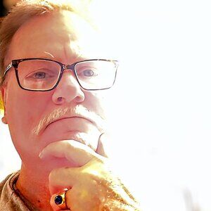 Meet your Posher, Cj